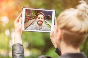 How to Make Long Distance Relationships Work | Lifeworks Counseling Center Carrolton